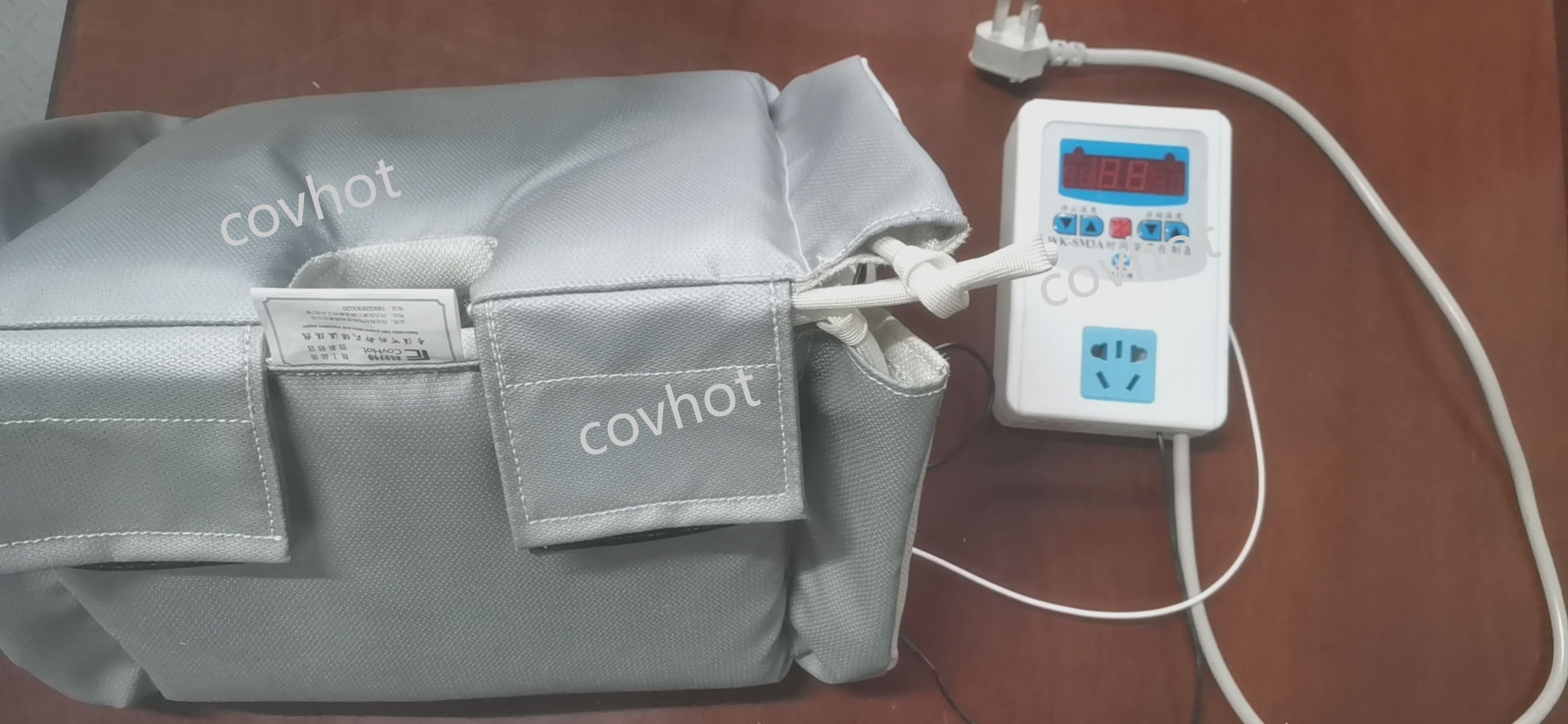 電伴熱防凍<a href=http://m.tjceec.com.cn/e/tags/?tagname=%E4%BF%9D%E6%B8%A9%E5%A5%97 target=_blank class=infotextkey>保溫套</a>