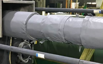 注塑機(jī)<a href=http://m.tjceec.com.cn/e/tags/?tagname=%E4%BF%9D%E6%B8%A9%E8%A1%A3 target=_blank class=infotextkey>保溫衣</a>的好處