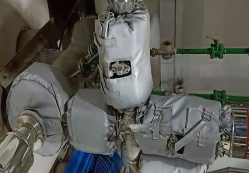 高溫管道<a href=http://m.tjceec.com.cn/e/tags/?tagname=%E4%BF%9D%E6%B8%A9%E9%9A%94%E7%83%AD target=_blank class=infotextkey>保溫隔熱</a>衣